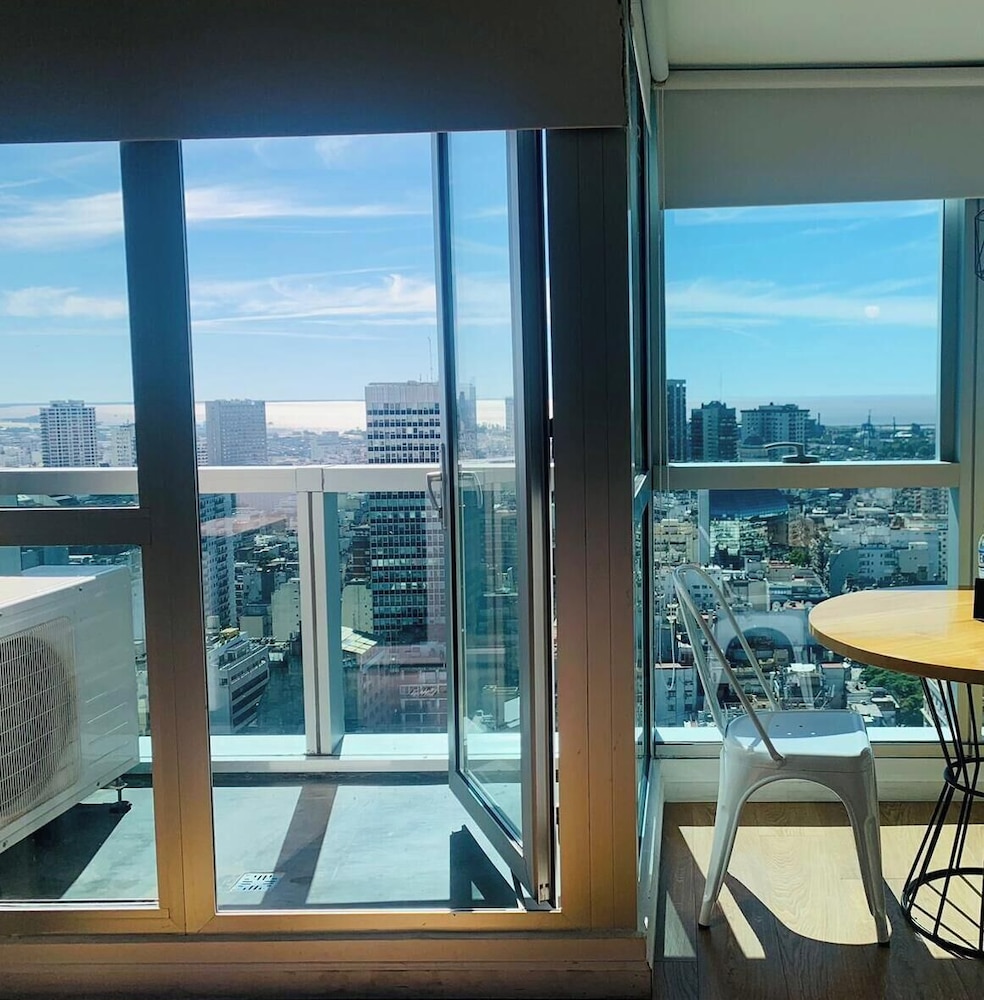 Top Rentals Downtown 23/50