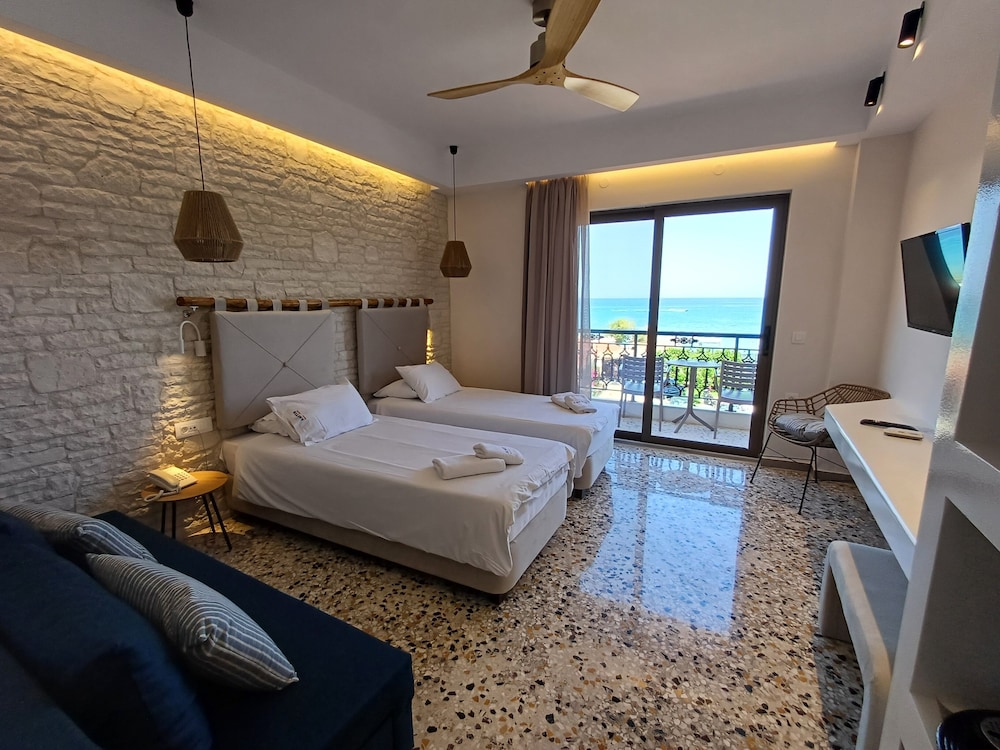 Anetis Beach Hotel 14/50