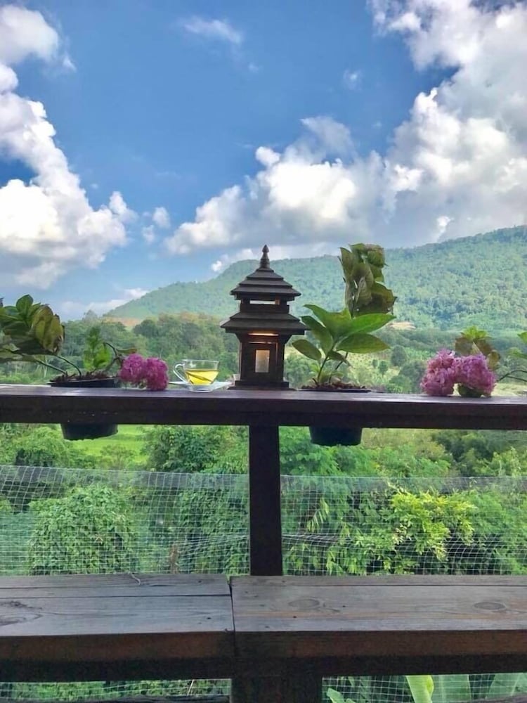 Phurua Bussaba Resort & Spa 62/67