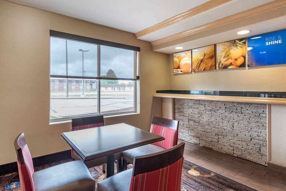 SureStay by Best Western Marion 23/39