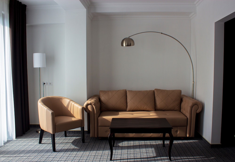 Bernardazzi Grand Hotel 32/43