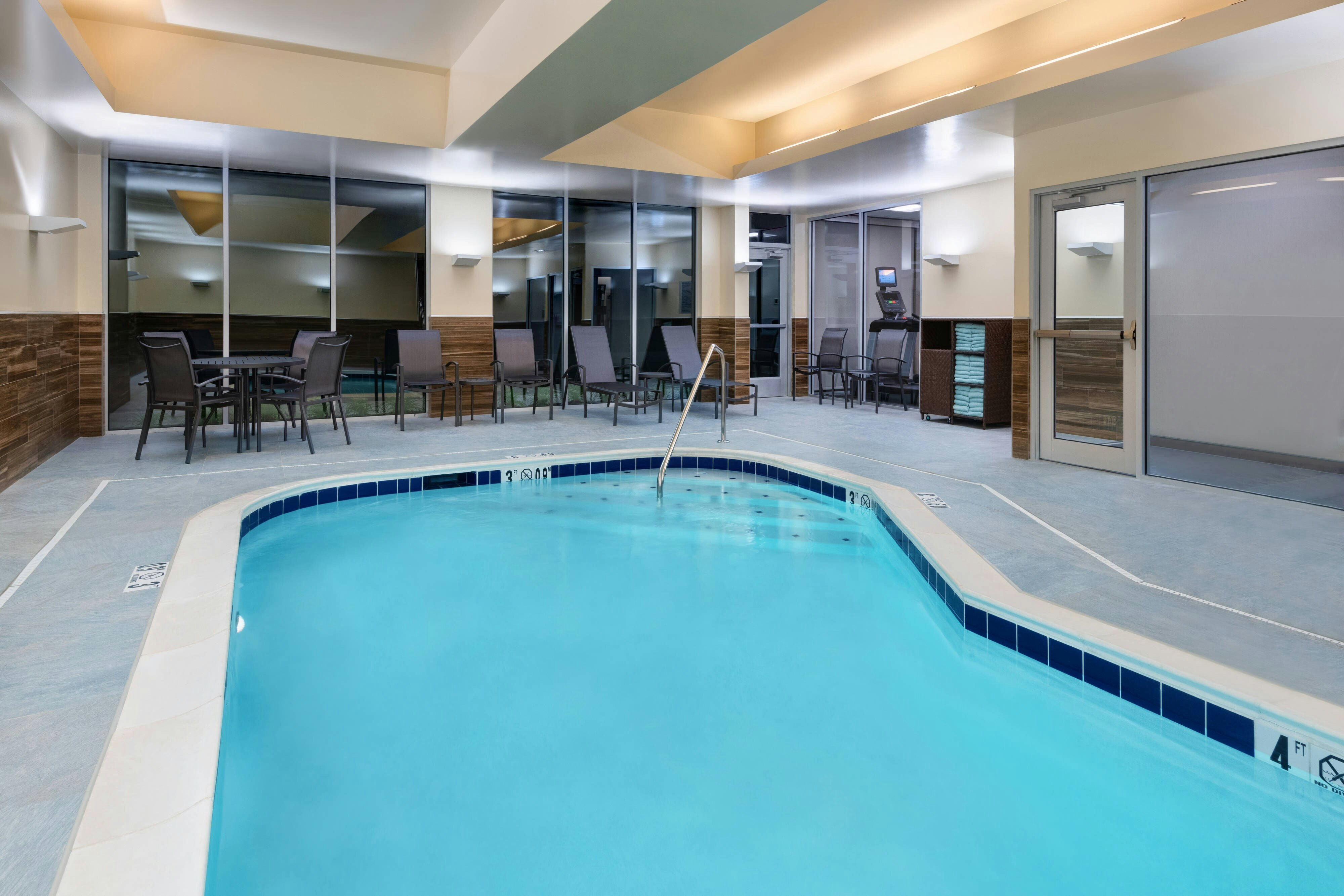 Fairfield Inn & Suites By Marriott Lexington East/I-75 18/28
