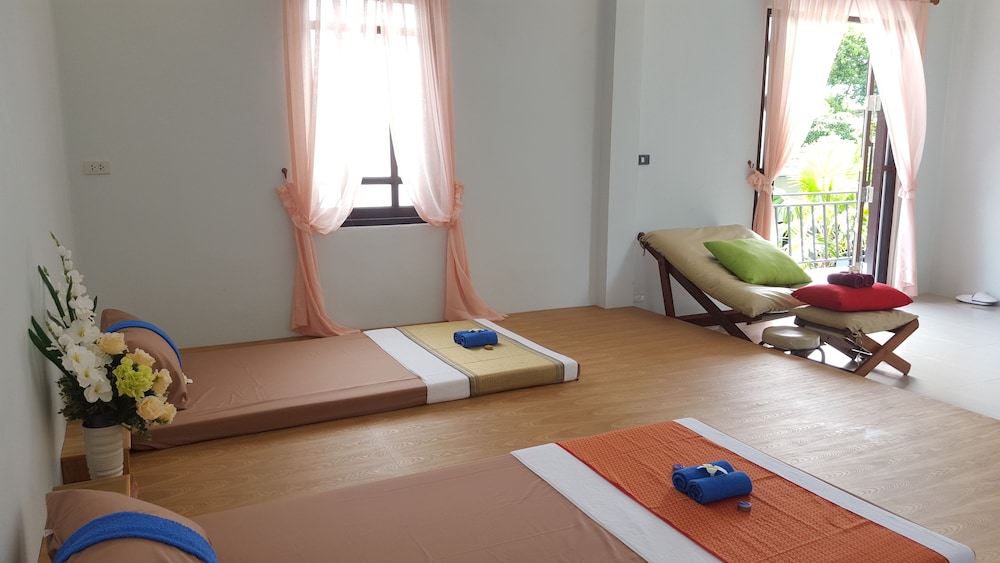 Jasmine Resort And Spa 28/35