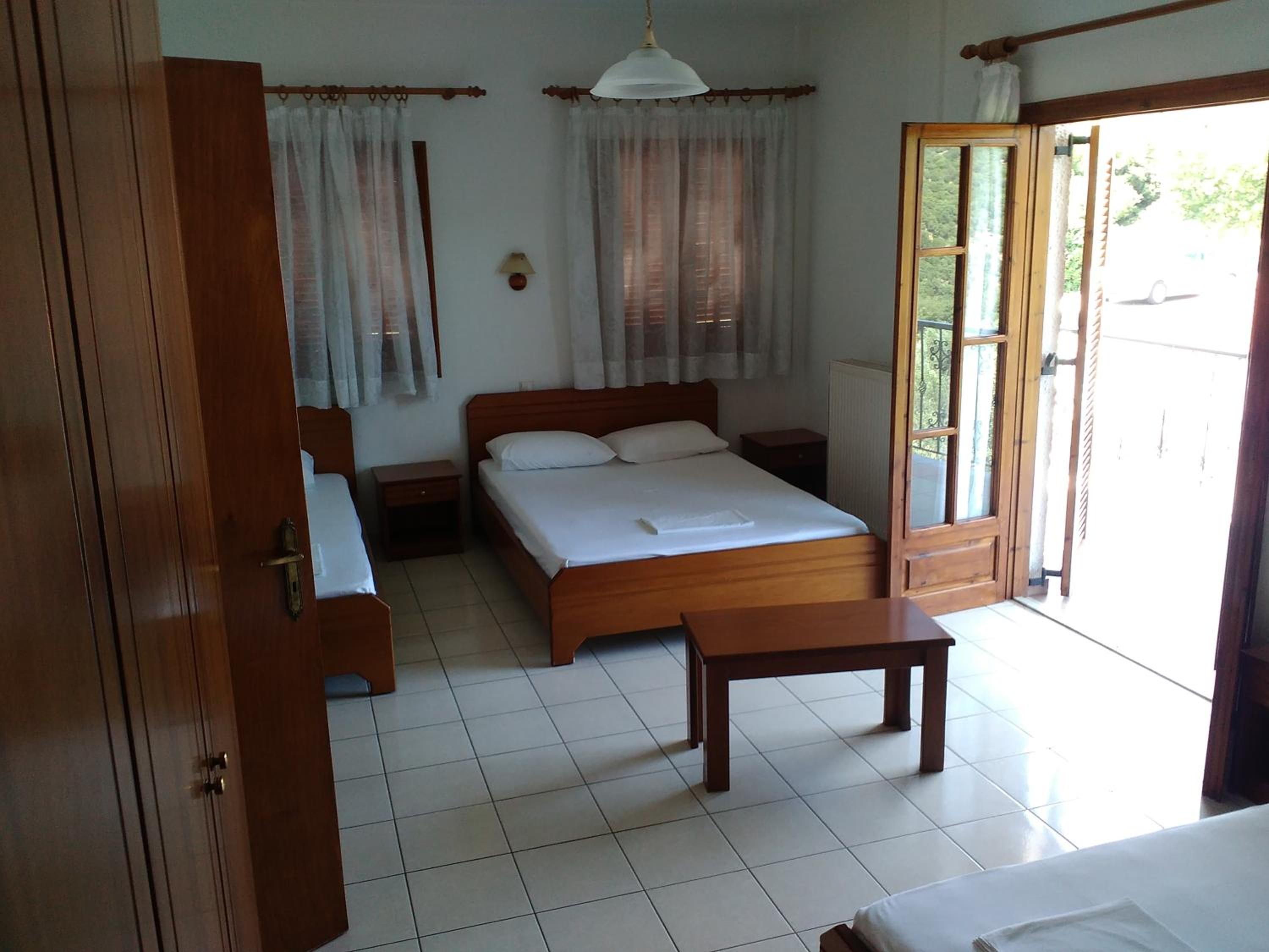 GUESTHOUSE ARSENIS 7/35