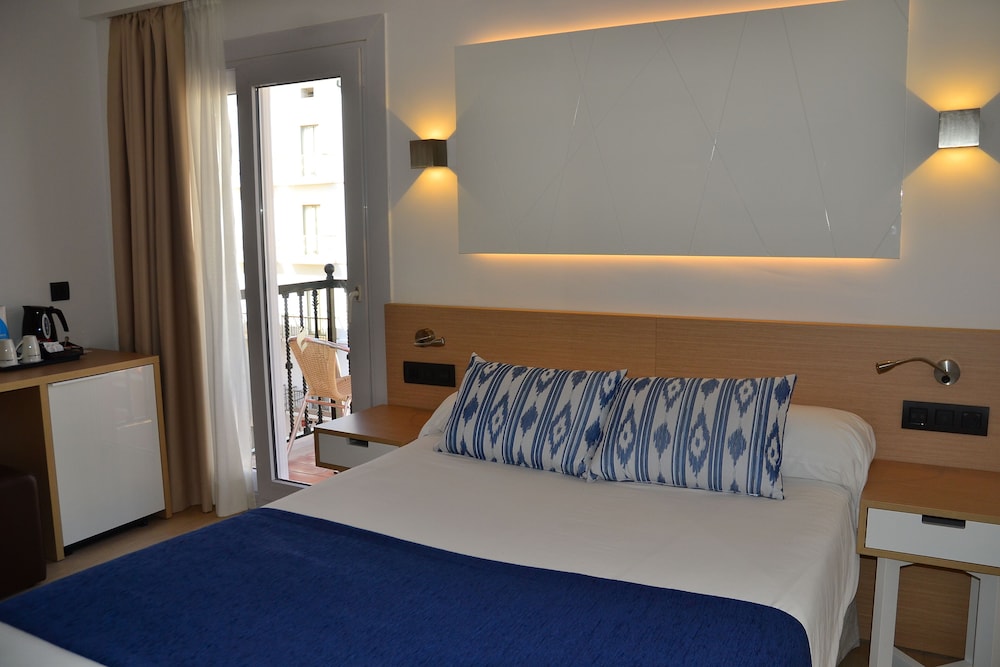 Thb Felip - Adults Only 25/65