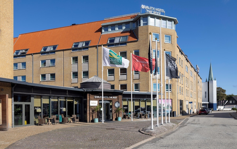 Quality Hotel The Reef 60/68