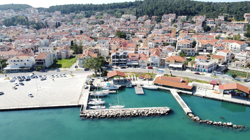 Canale Hotel & Suites - Adults Only 43/50