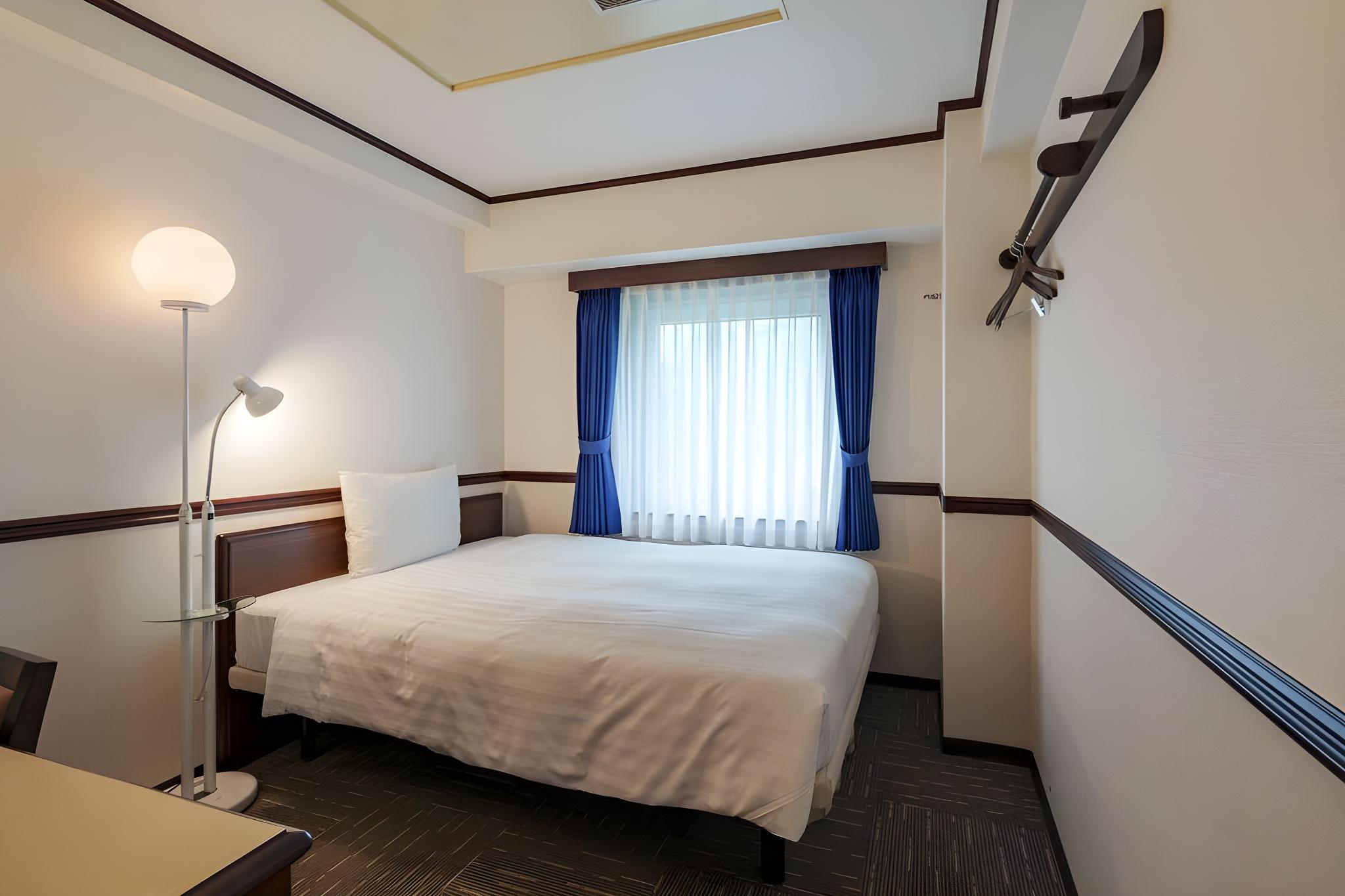 Room, Single, Train View