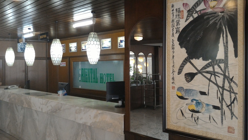 Oriental Hotel Georgetown 6/25