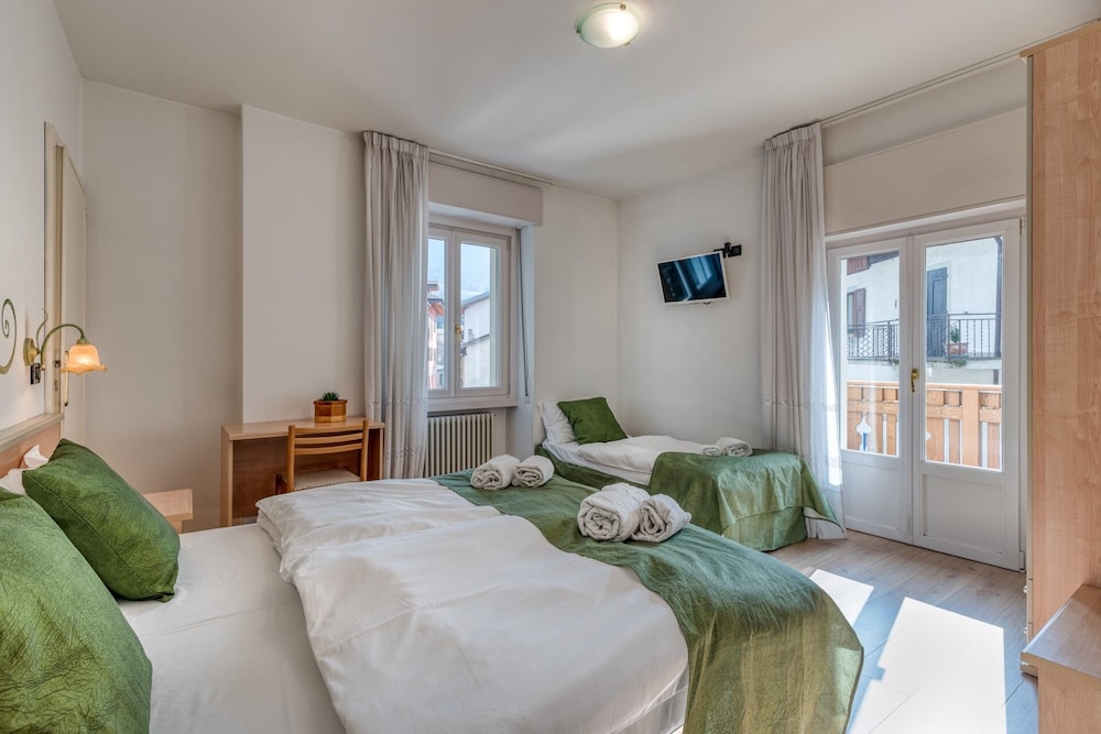 Albergo Alla Costa 5/20