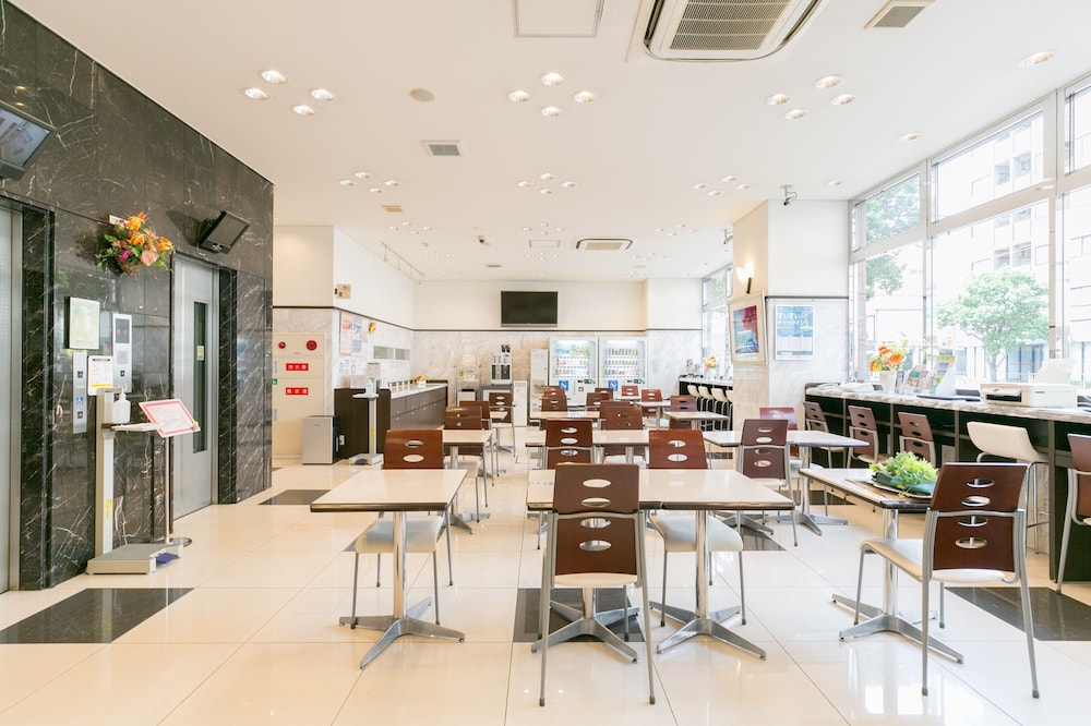 Toyoko Inn Kagoshima-chuo-eki Higashi-guchi 45/56