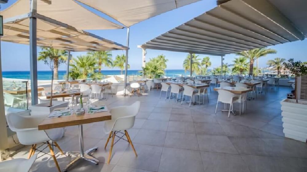 Vrissaki Beach Hotel 27/50