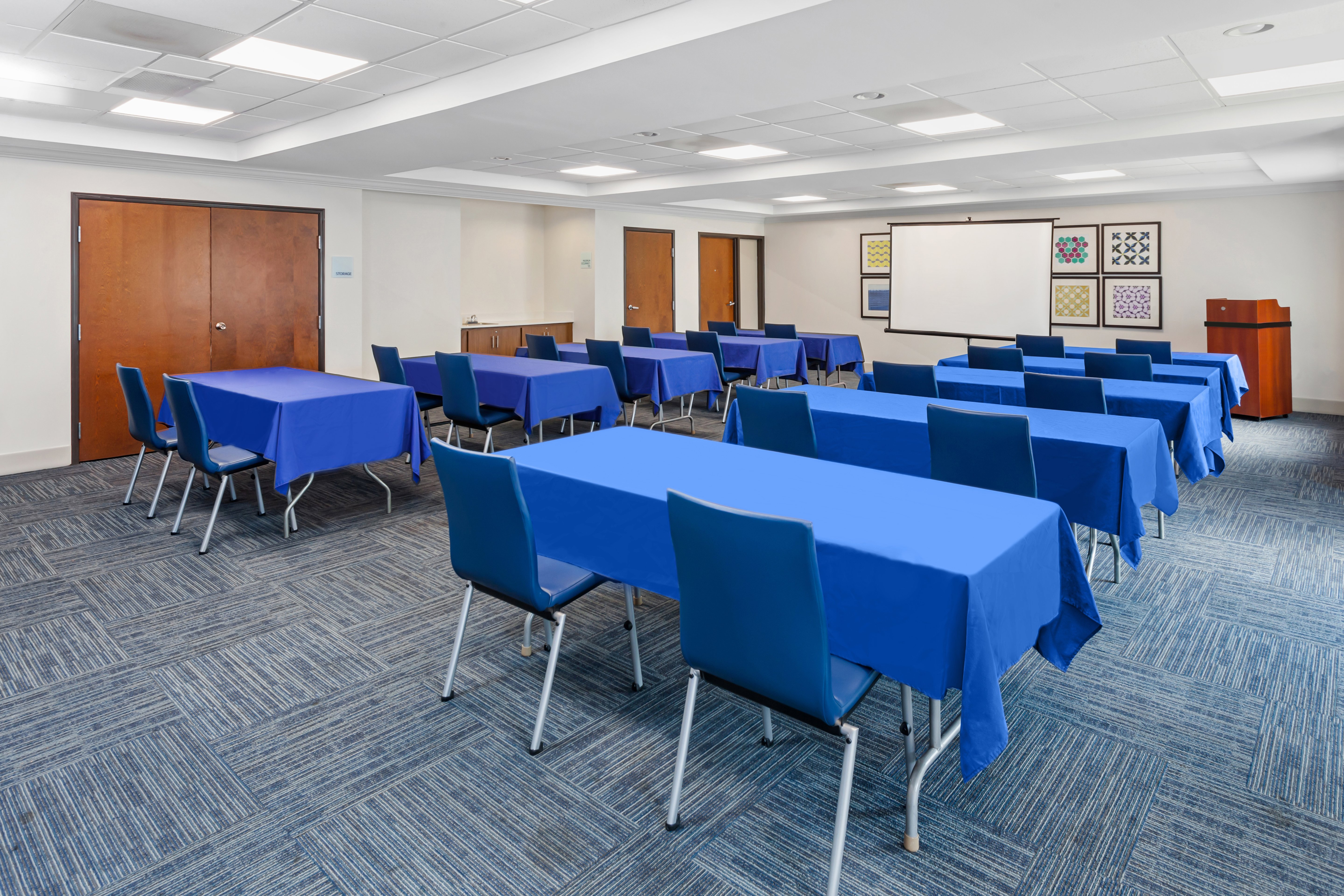 Holiday Inn Express Hotel And Suites Chicago South Lansing 62/71