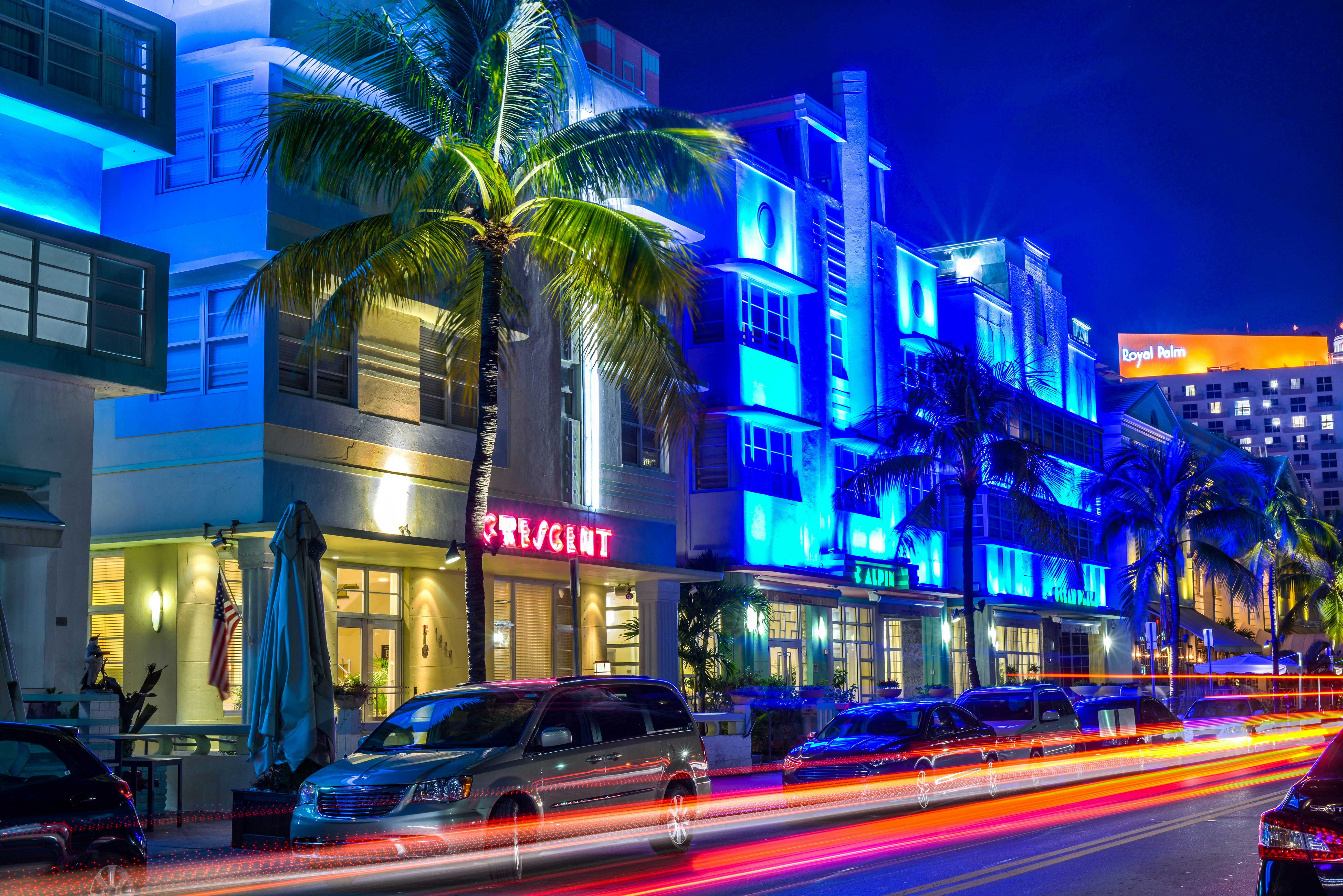 Hilton Vacation Club Crescent on South Beach Miami 10/35