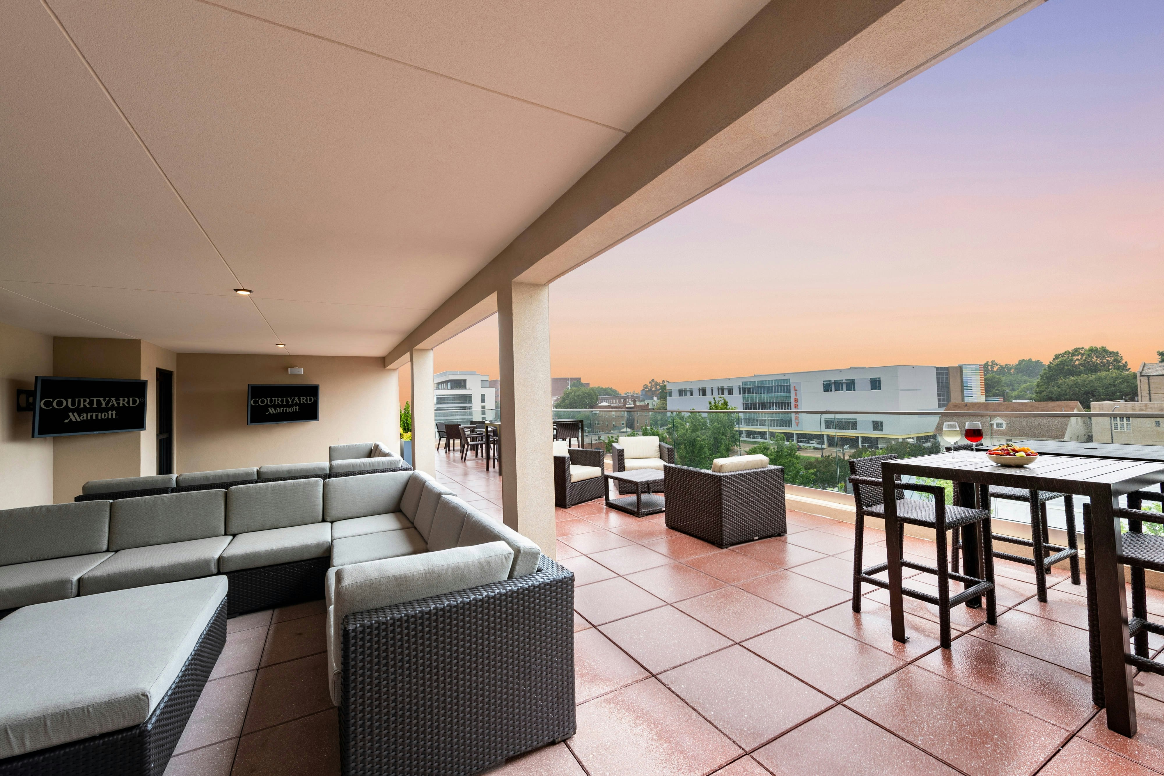 Courtyard by Marriott Winston-Salem Downtown 15/32