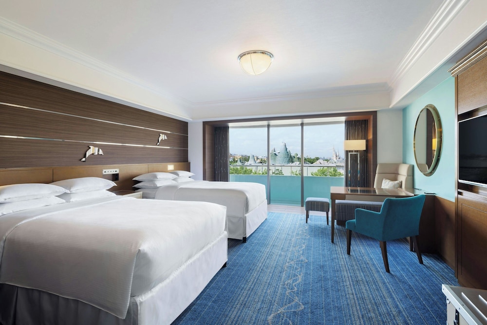 Room, 2 Double Beds, Balcony