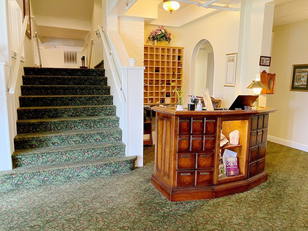 Crystal Bay Hotel 3/79
