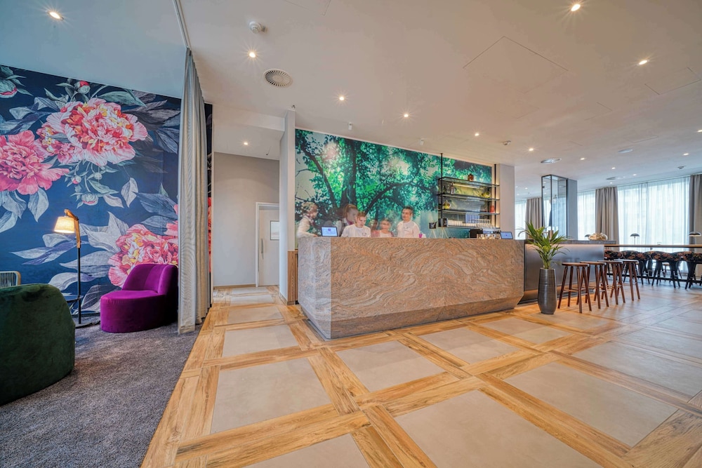 DORMERO Hotel Freiburg 3/50
