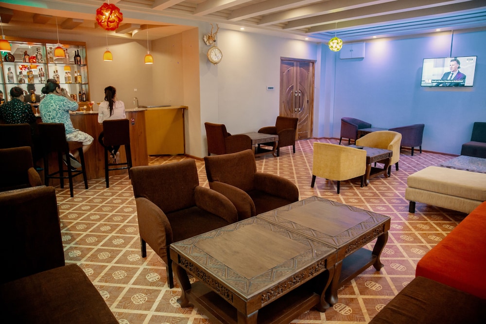 Tara Phendeyling Hotel 30/40