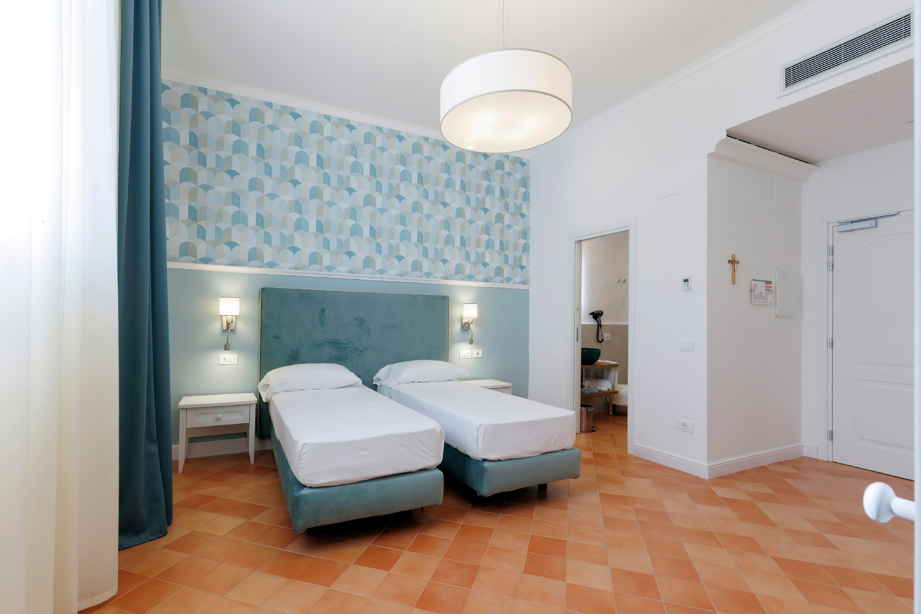 D'Amalfi Hospitality 27/94