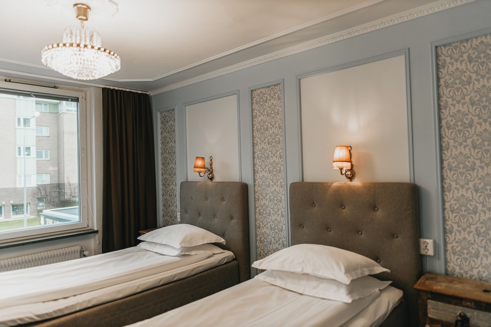 Strand Hotell 14/50