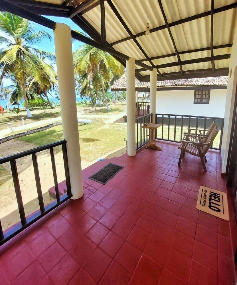 Darwins Beach Resort 21/50