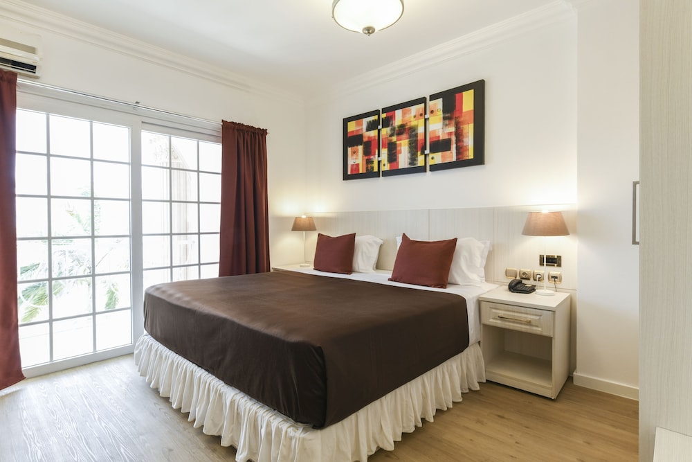 Hotel Florenca 27/77