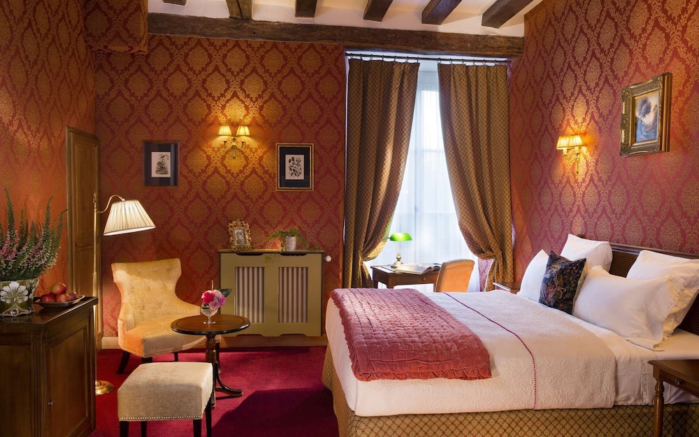 COMFORT, DOUBLE BED, PARK VIEW