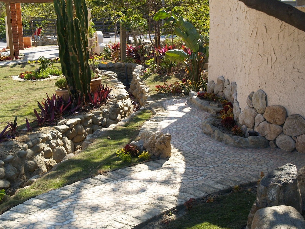 Tuscany Resort 36/50