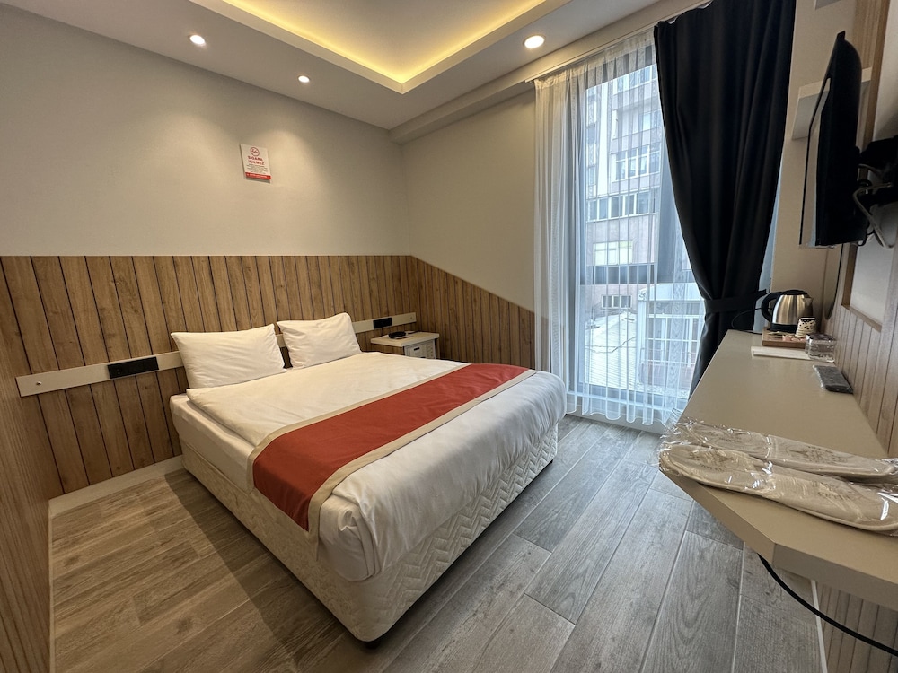 Hotel Cetin 8/19