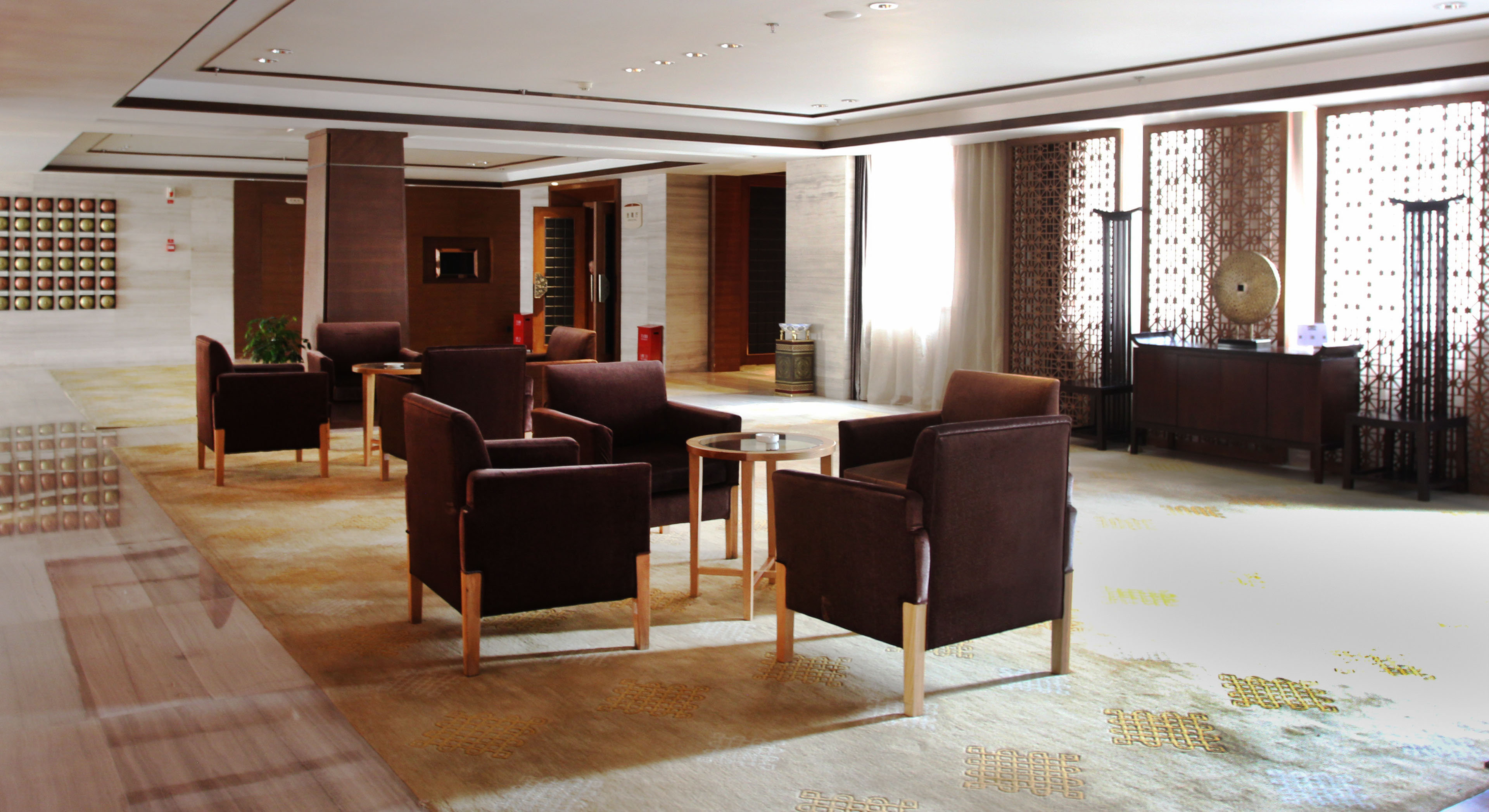 Crowne Plaza Yading 41/81