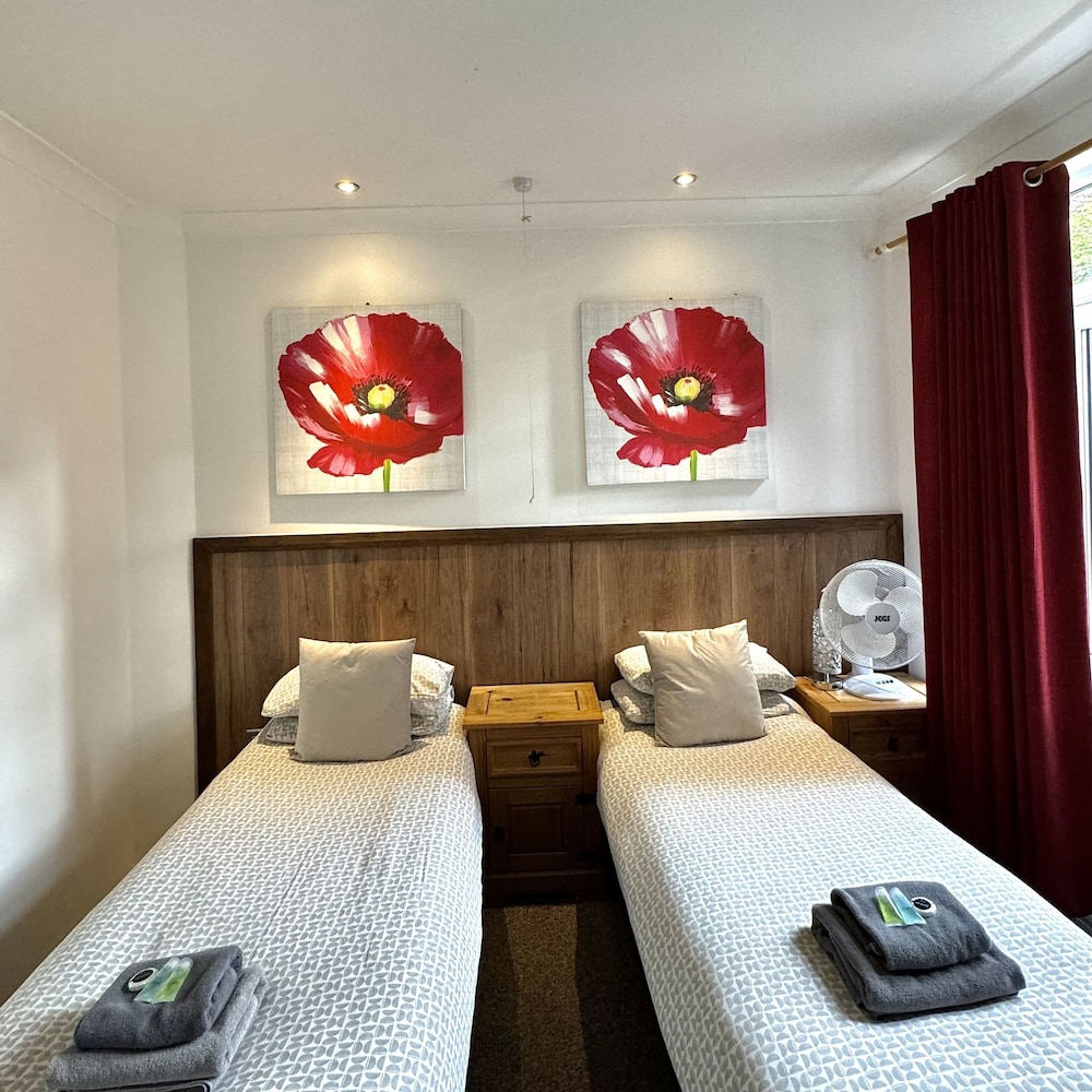 Riverside Hotel Bed and Breakfast 22/48