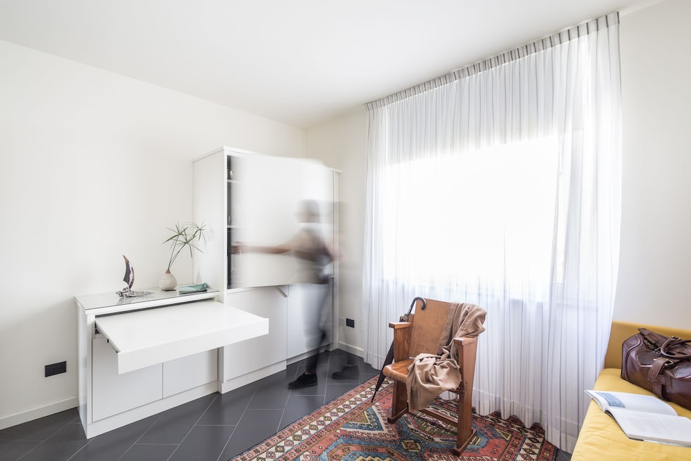 Foyer Boutique Hotel 16/45