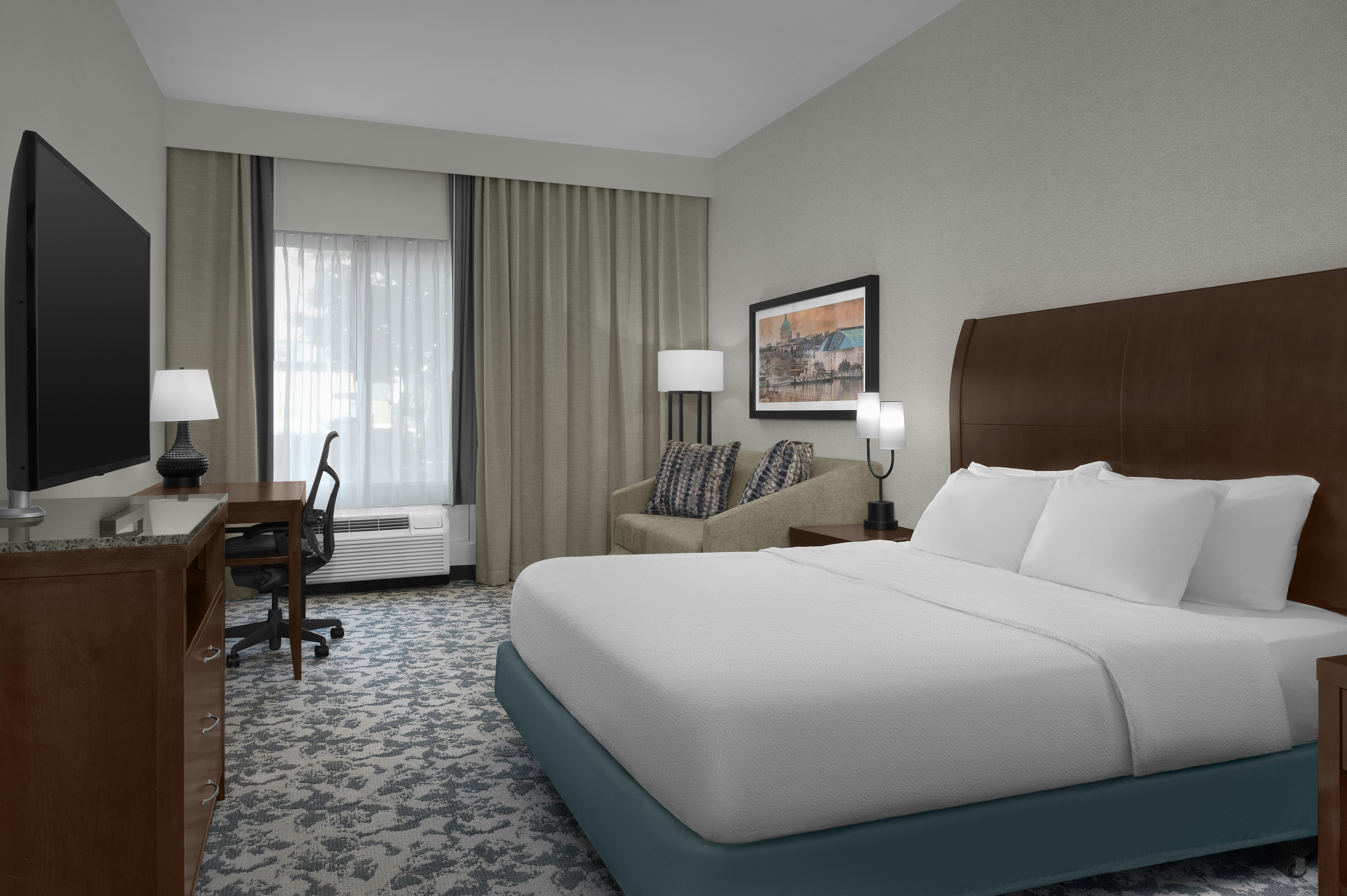 Room, King Bed, Sofa