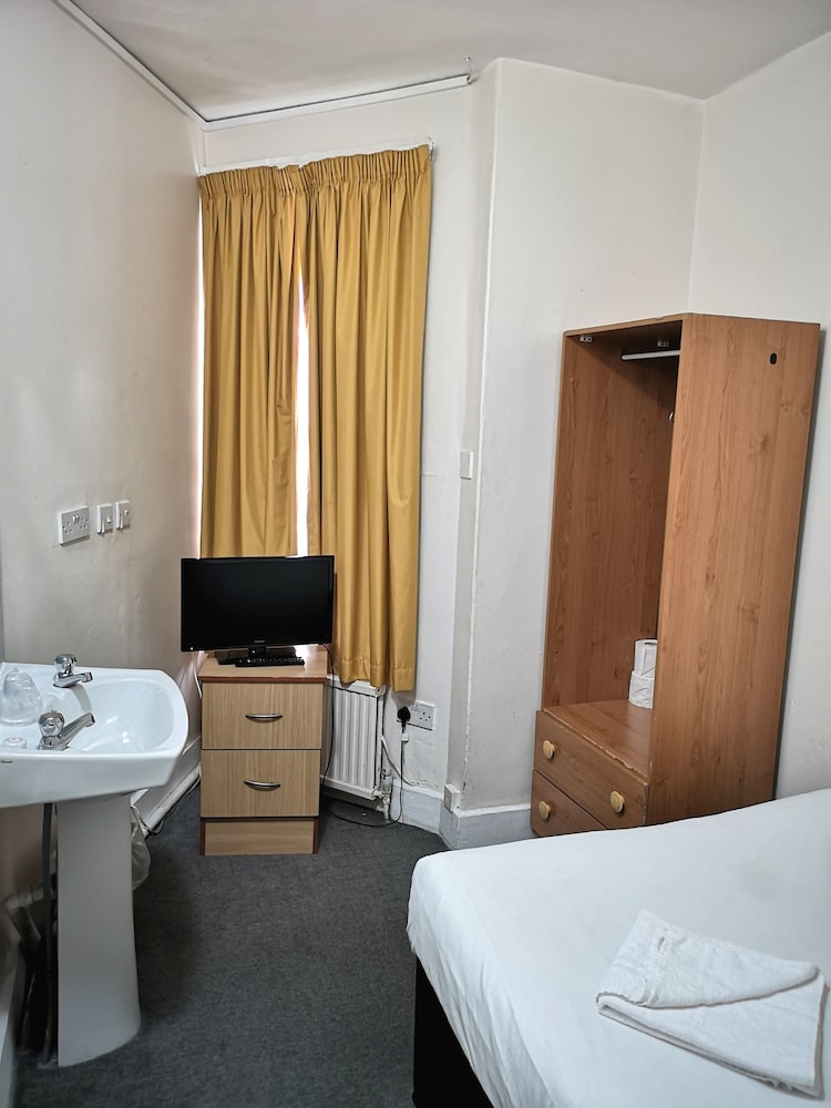 Aquarius Hotel 19/27