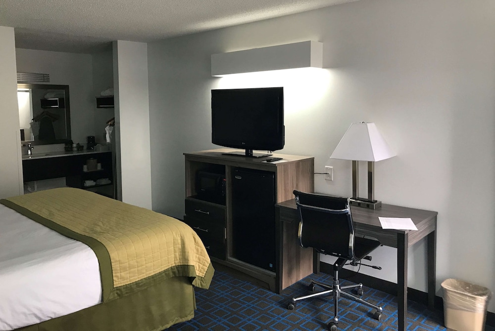 Baymont By Wyndham Anderson Clemson 9/20