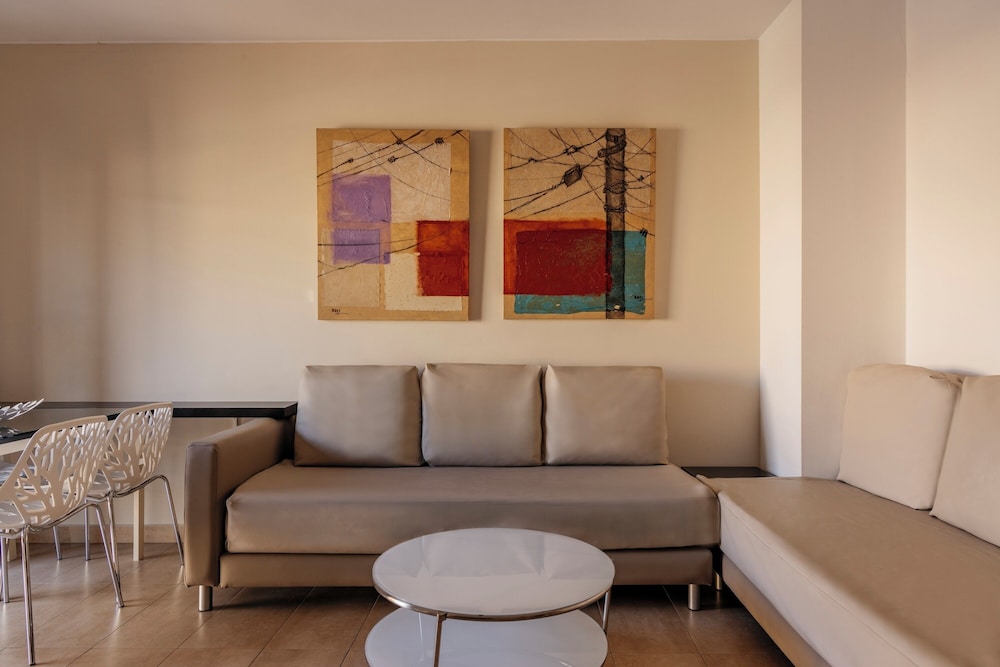 Gran De Gracia Apartments 16/24