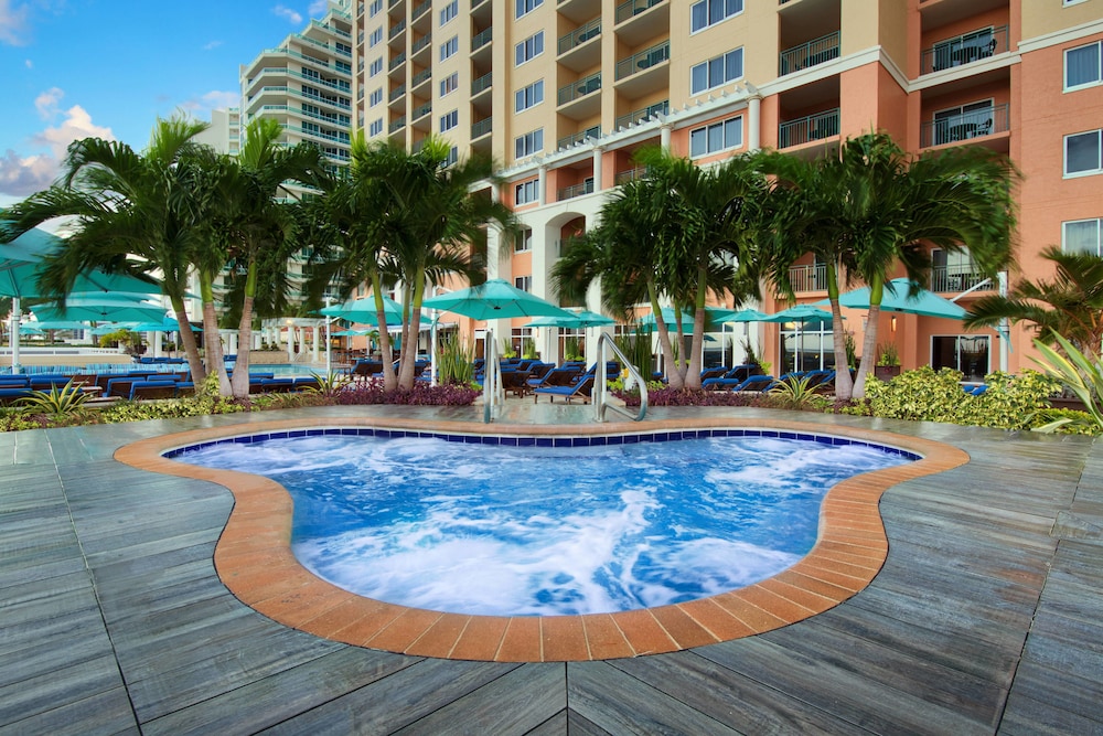 Marriott S Beachplace Towers 1/27