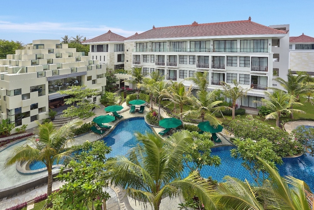 Bali Nusa Dua Hotel 58/63