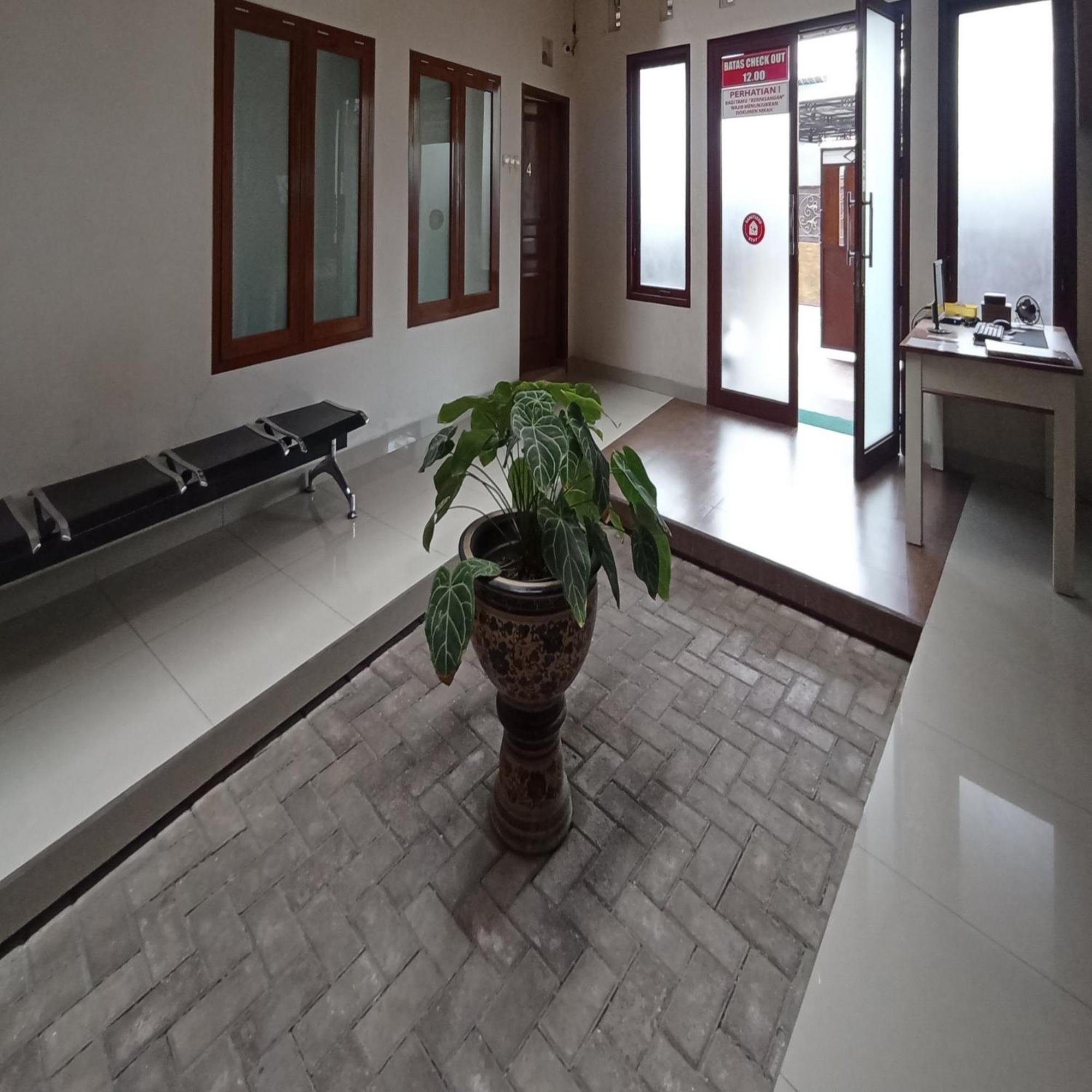 OYO 3314 Syariah House 34/50