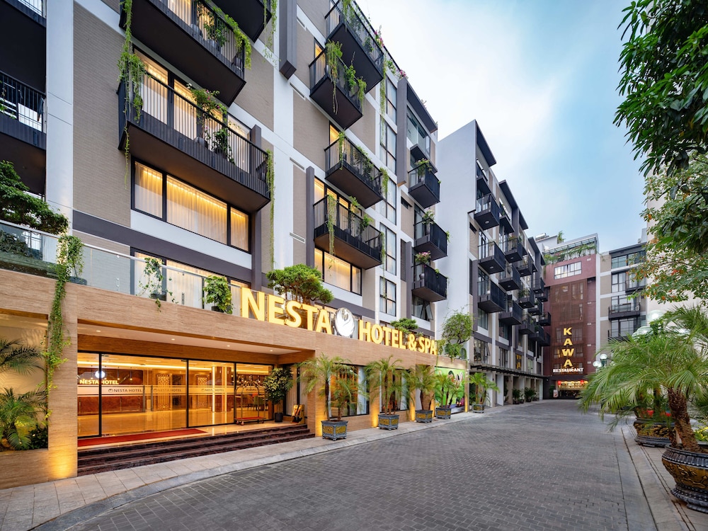 Nesta Hotel & Spa 34/39