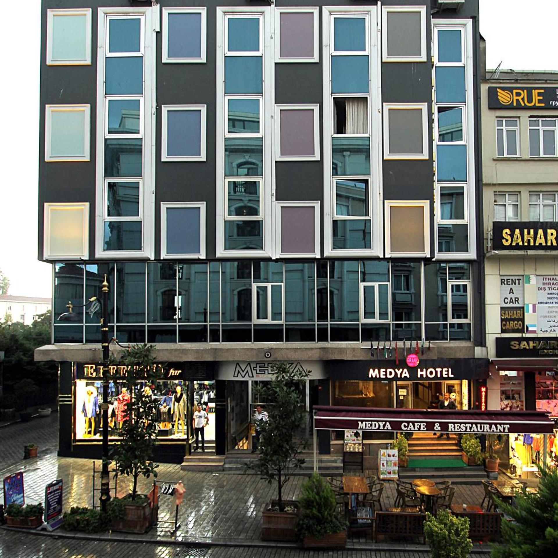 Grand Medya Hotel 3/43
