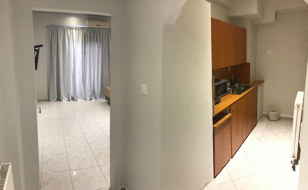 Atlantis Hotel 44/44