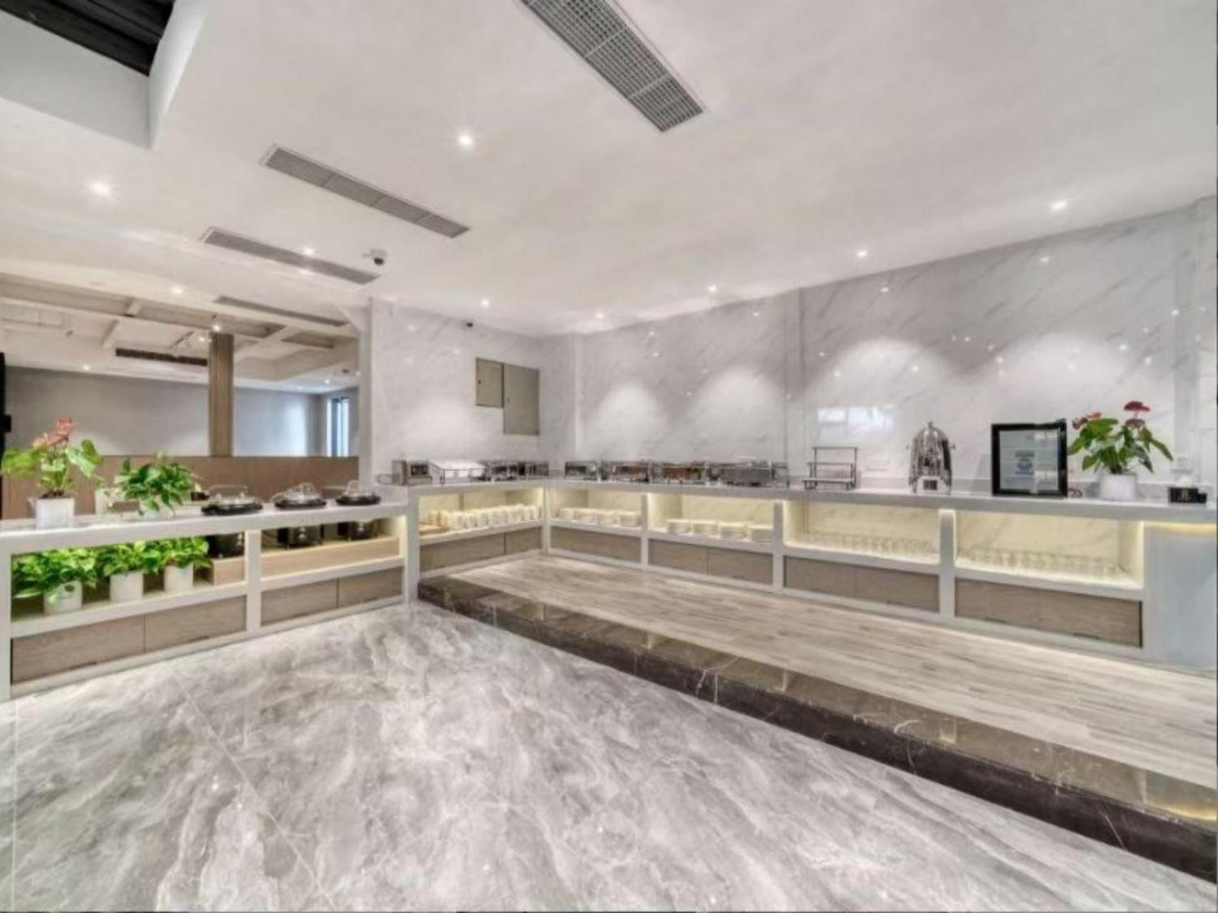 Jitai Hotel Shanghai Railway Station South Square 11/26