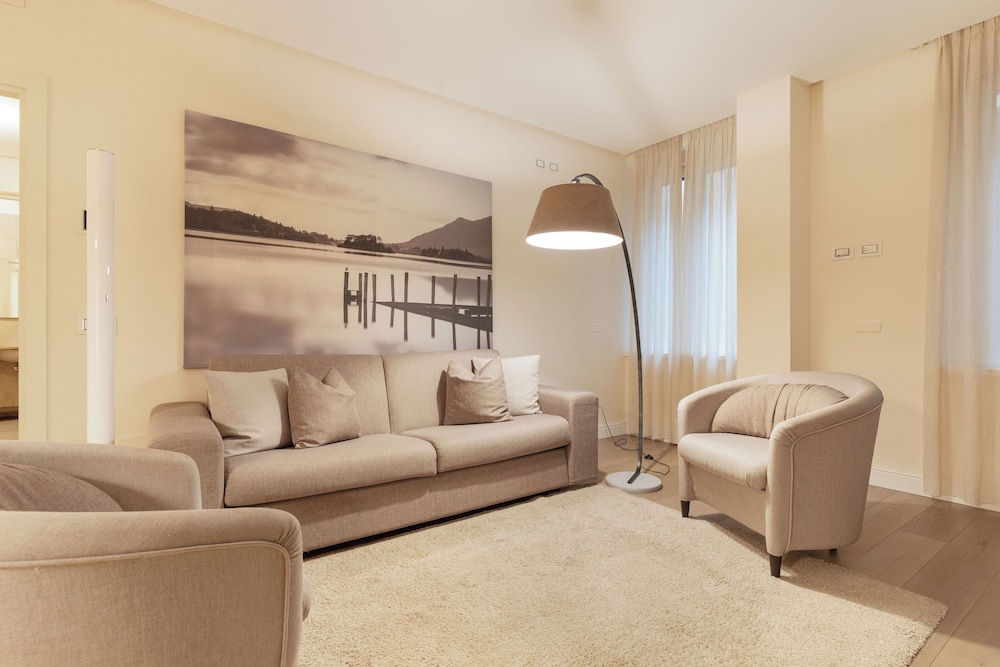Brera Apartments In Nerino 28/50