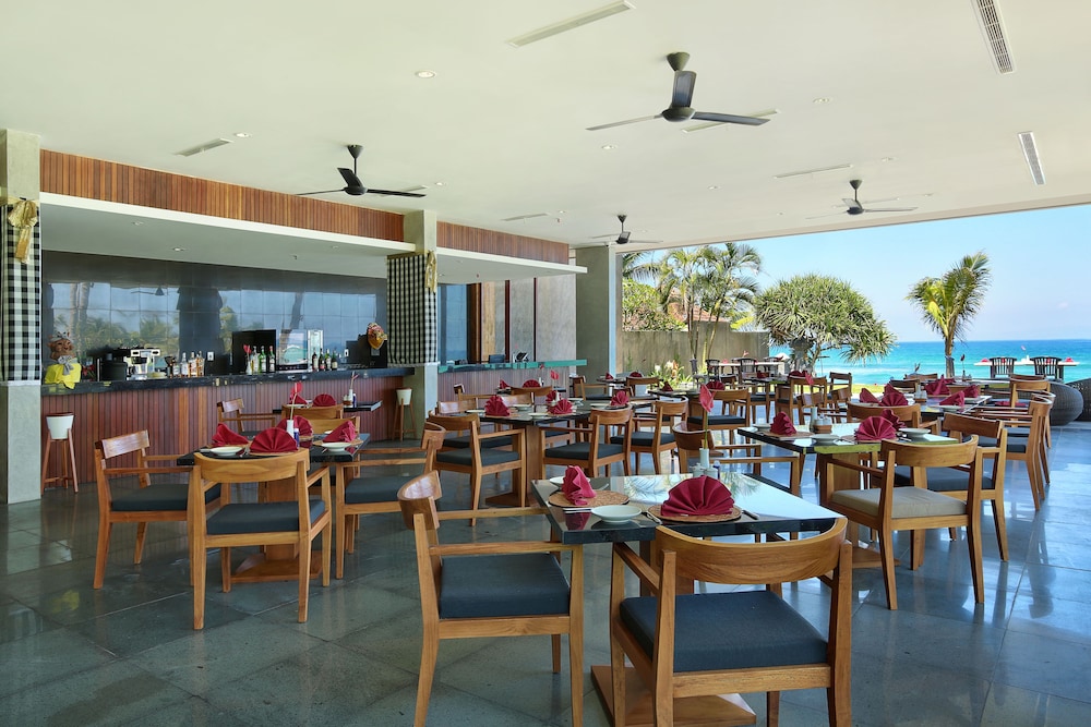 Candi Beach Resort And Spa 37/52