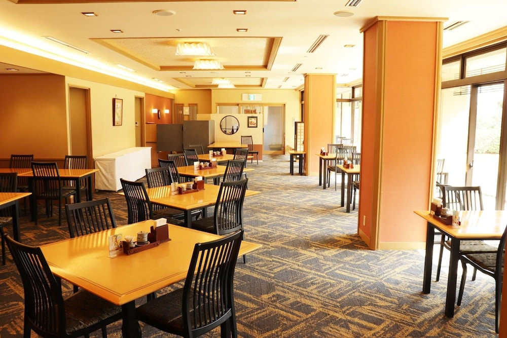 Ranzan Hotel 35/50