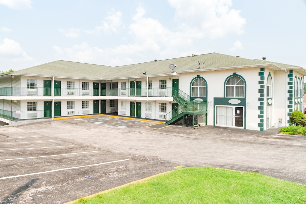 Evergreen Inn 43/50