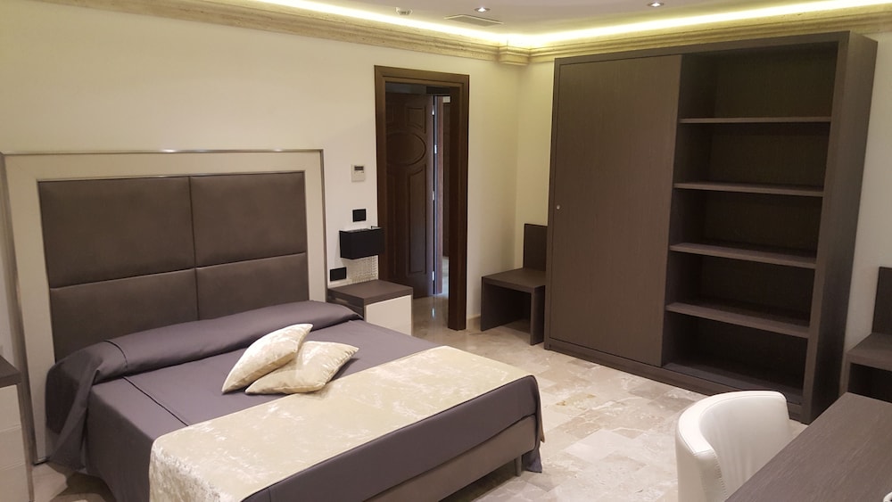 BHB Hotel Manduria 12/50
