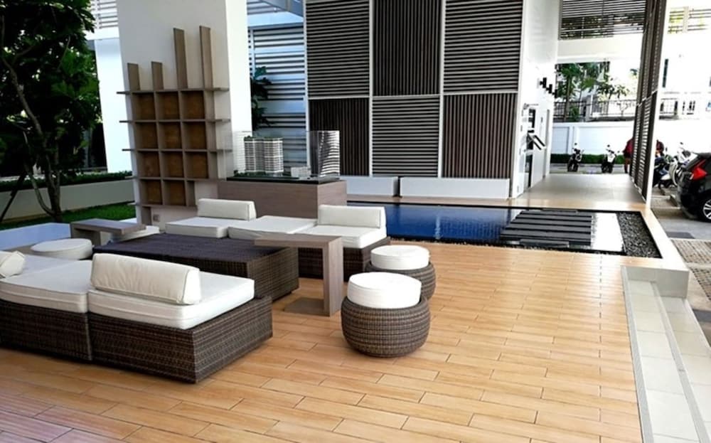 Treetops Pattaya Condominium 24/69